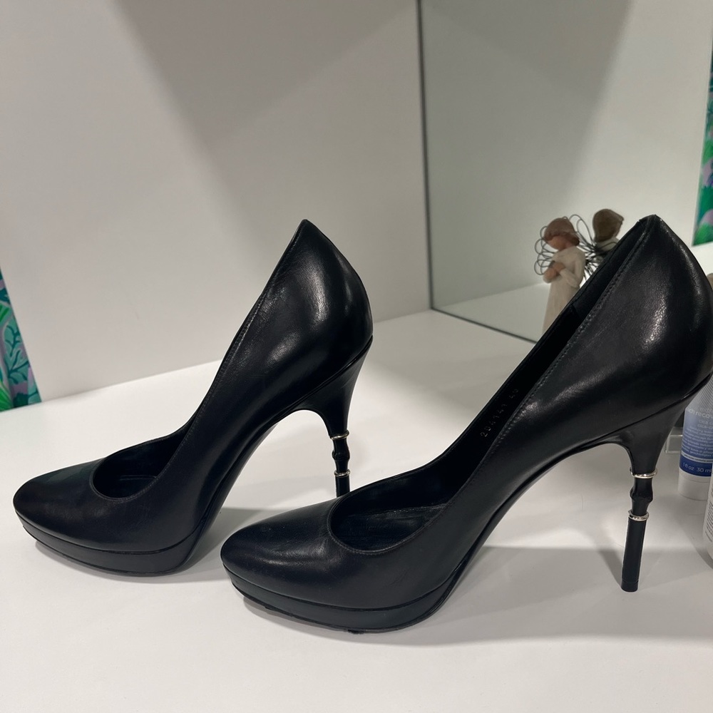 GUCCI! Bamboo stiletto heel black pump